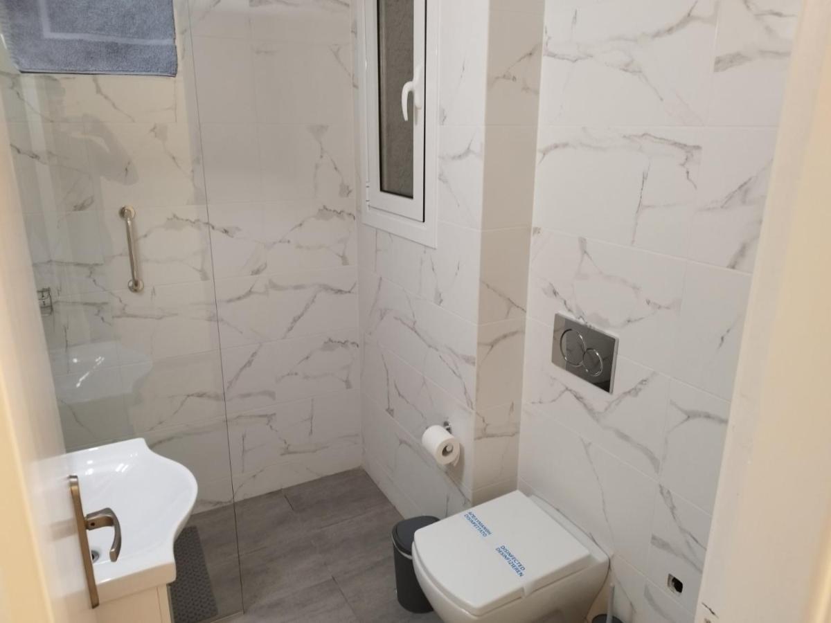 Zeus Apartment Athens Exterior photo